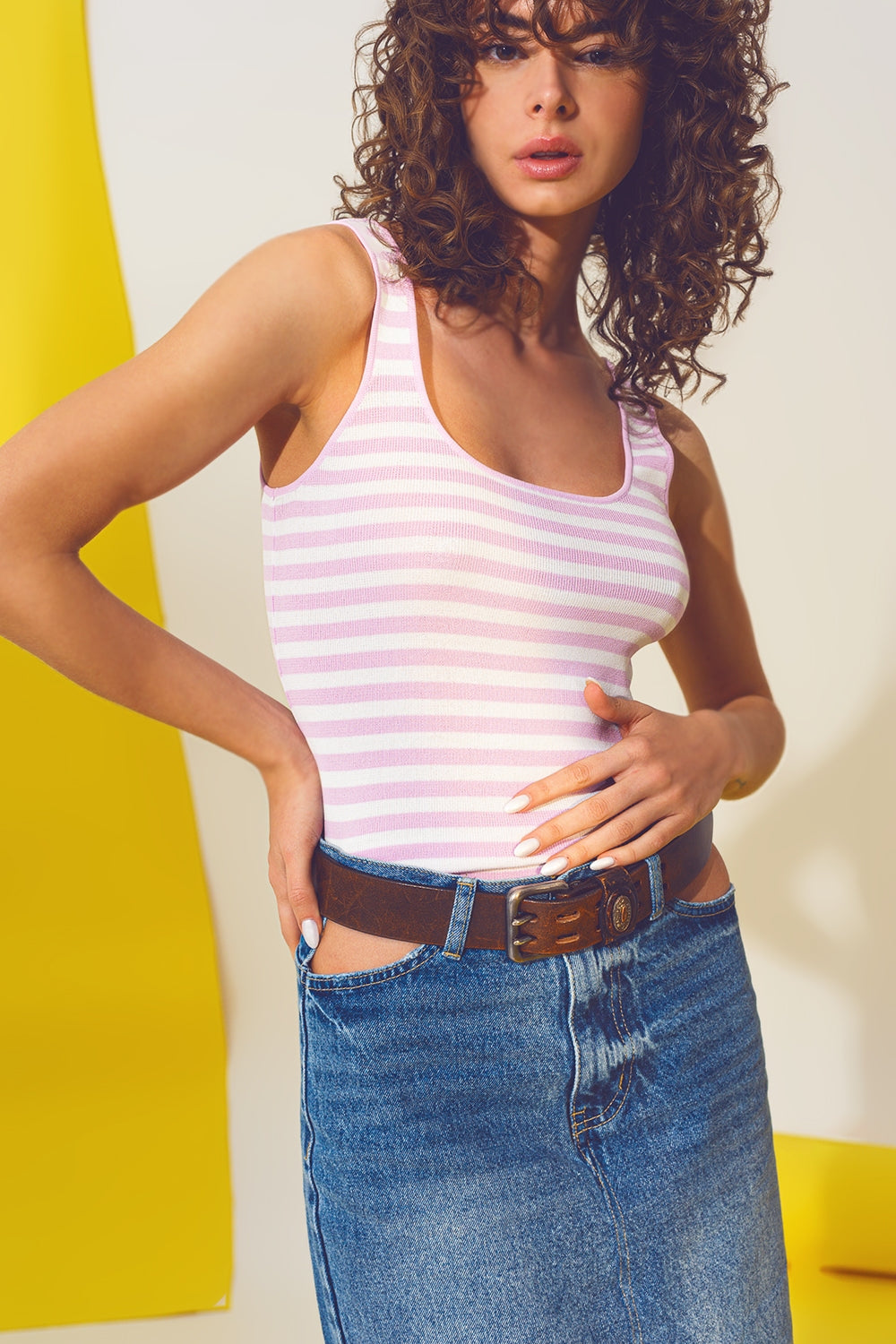 Fine Knitted Top in Pink and White Stripes - Jumpers