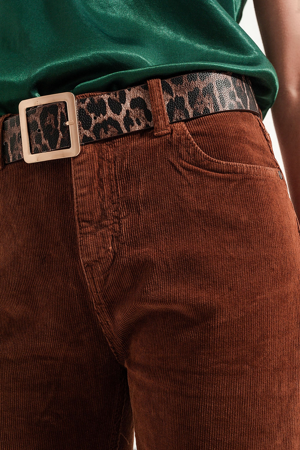 Flare corduroy pants in brown - Trousers