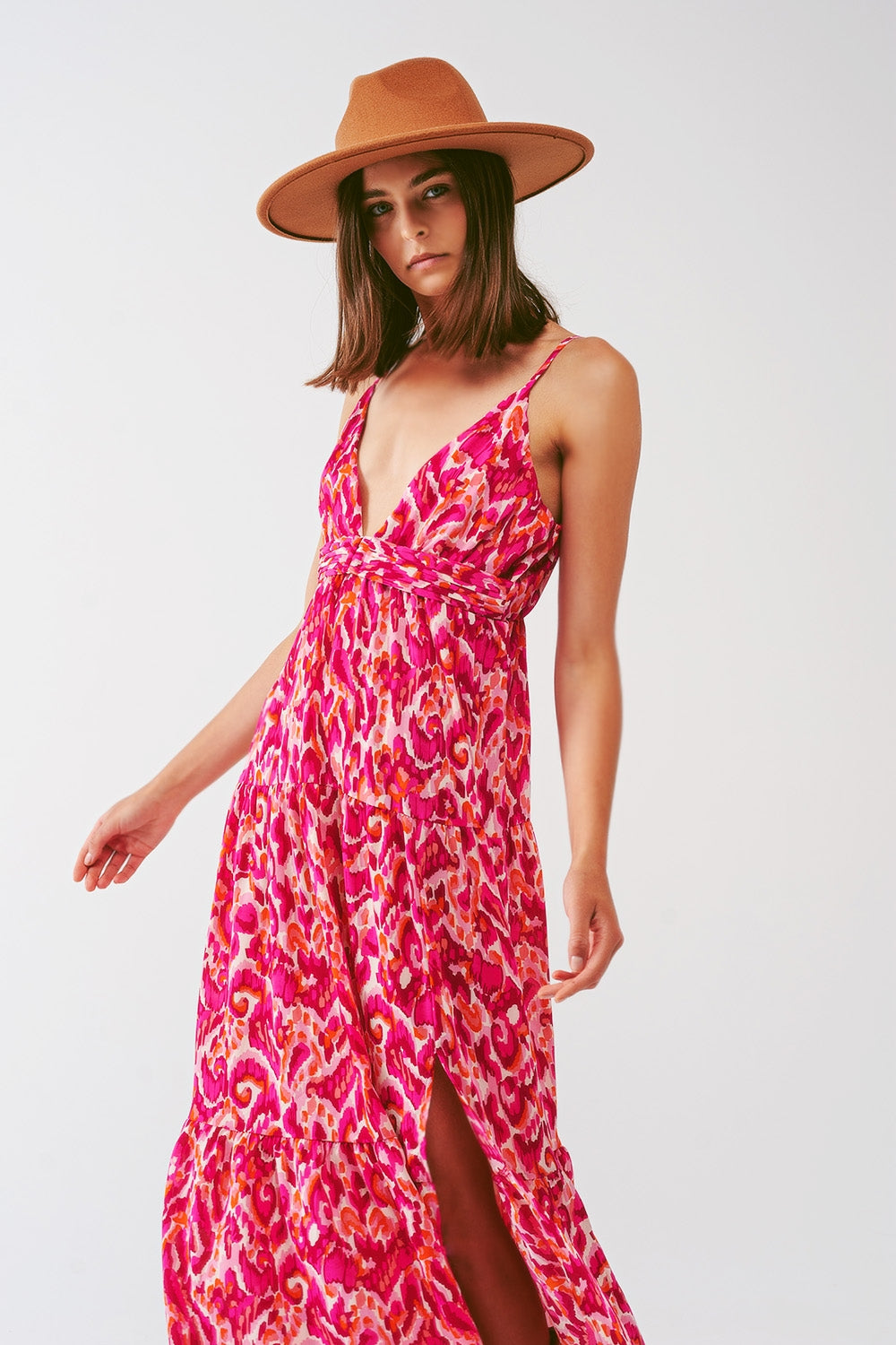 Floral Print Maxi Dress with V neck in Pink - Dresses