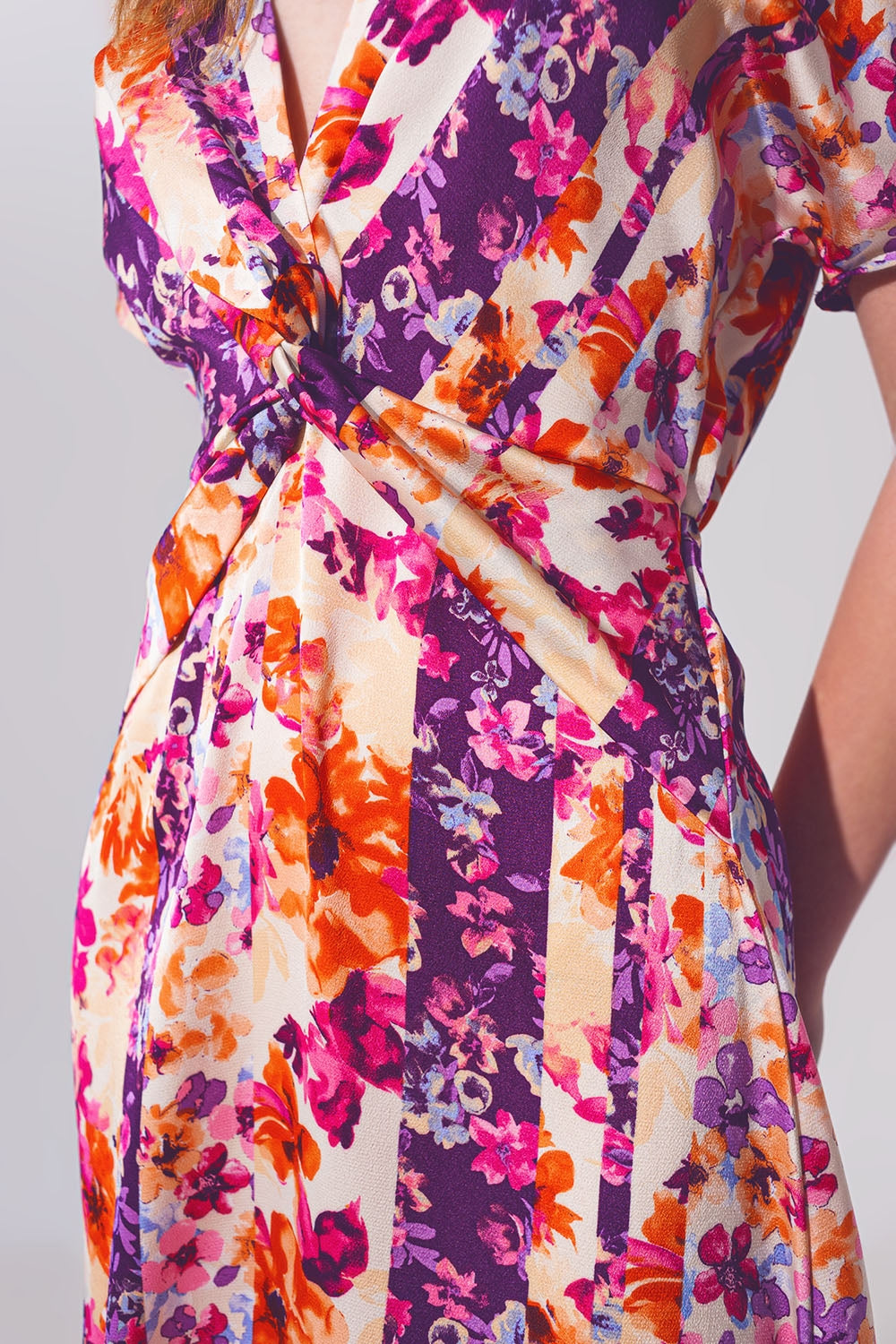 Flower Print Front Knot Maxi Dress in Multicolour - Dresses