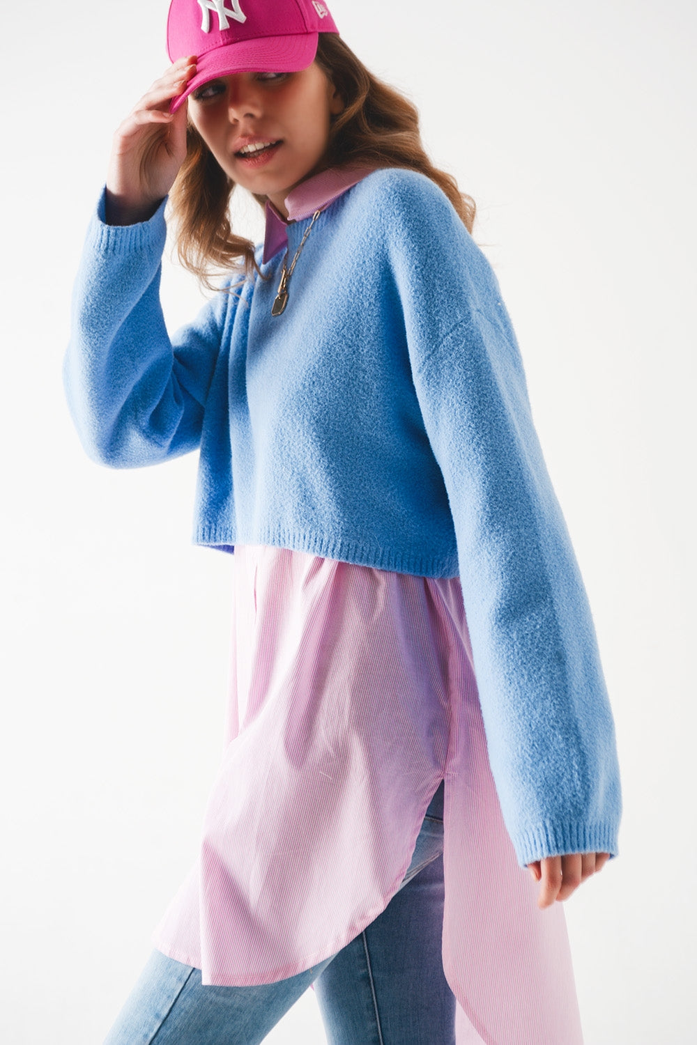 Fluffy cropped jumper in blue - Jumpers
