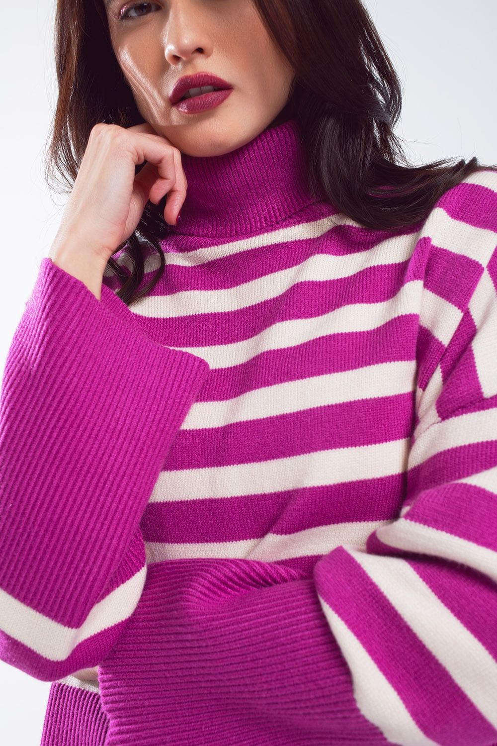 Fuchsia oversized trutleneck sweater with white stripes and splits on the side - Sweaters