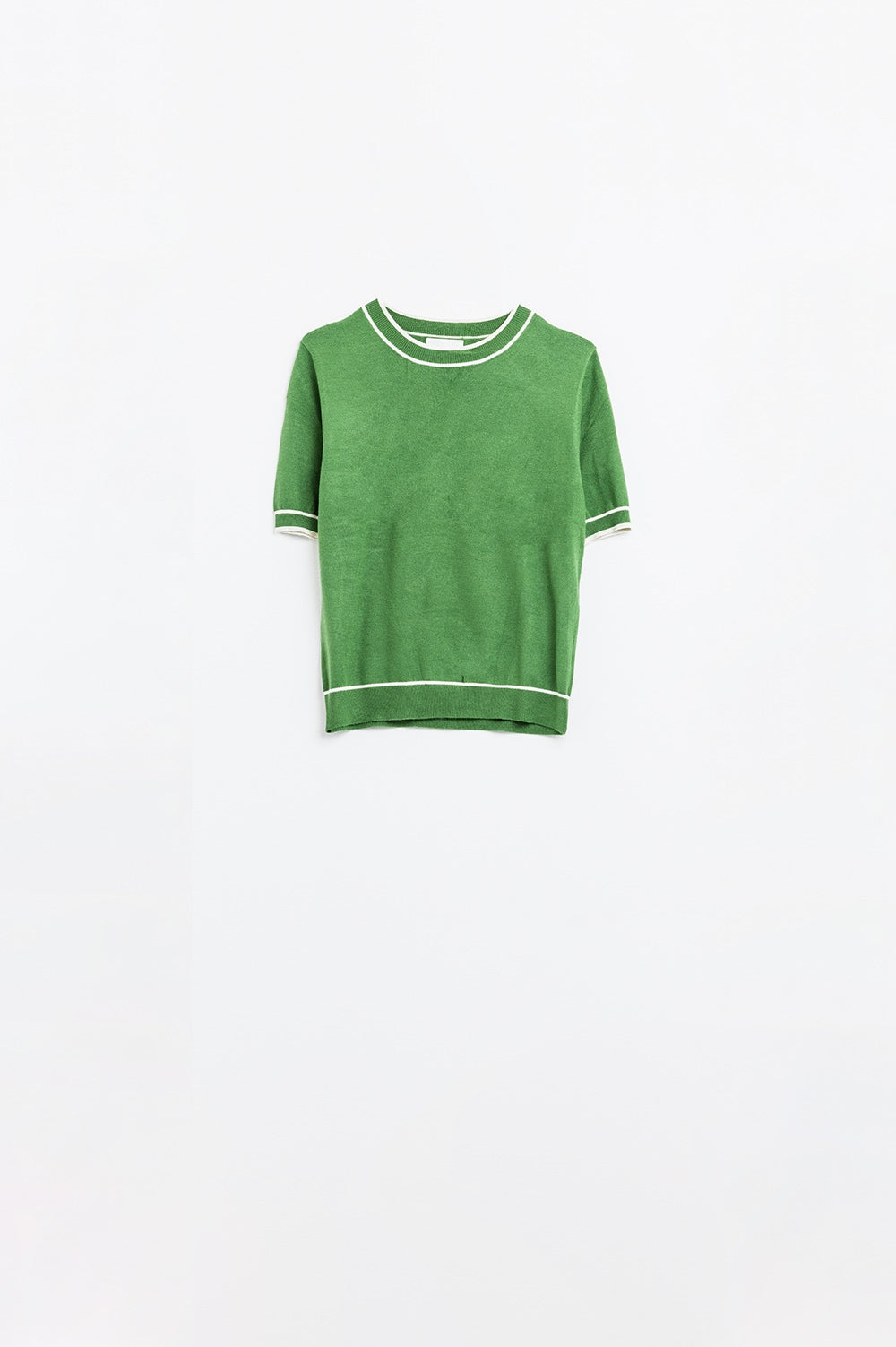 Green short sleeve sweater with white line detail - T-shirts