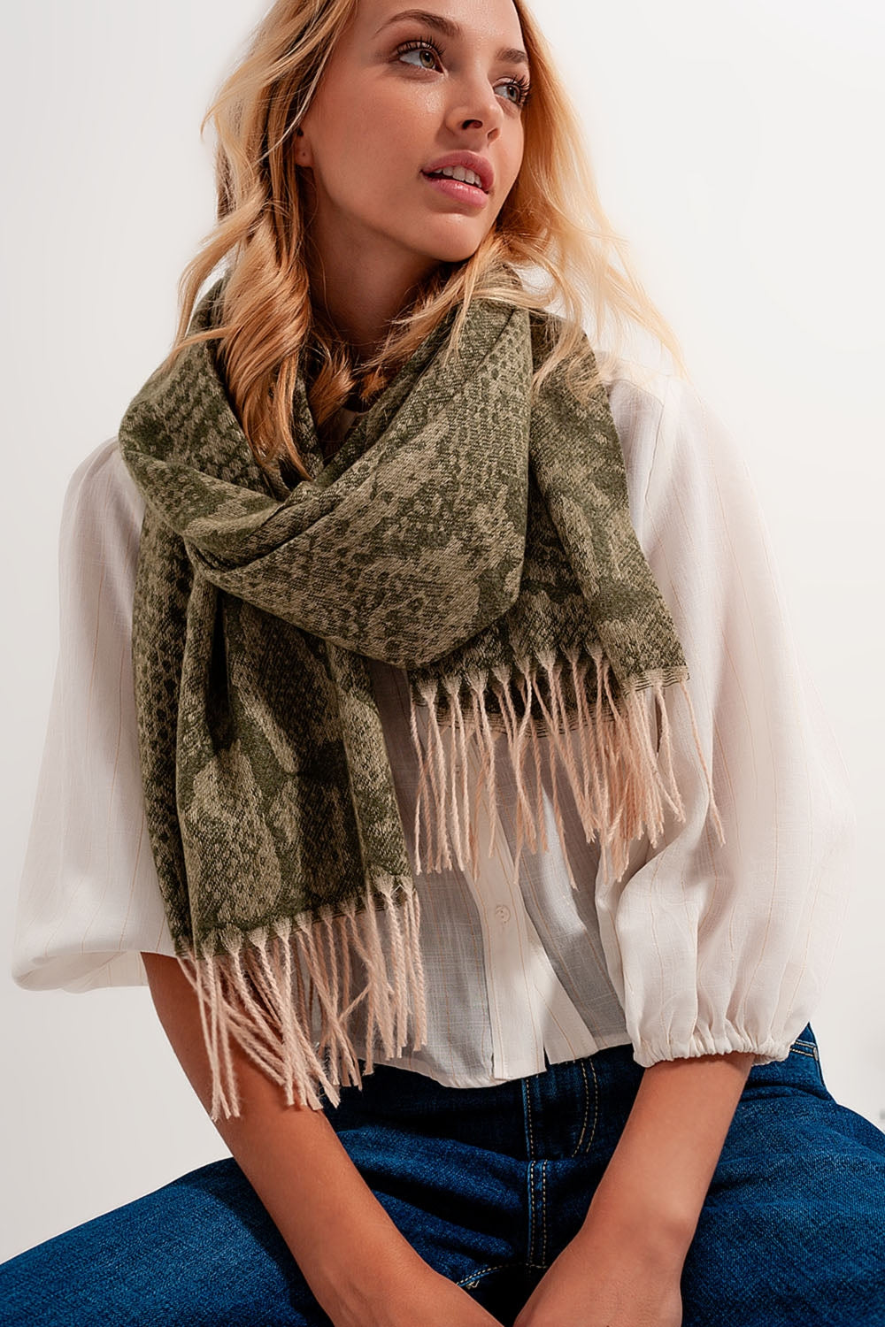 Green snake print scarf with bangs - Scarves