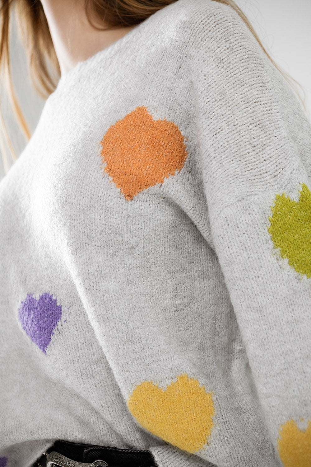 Grey sweater with boat neck and heart print - Sweaters