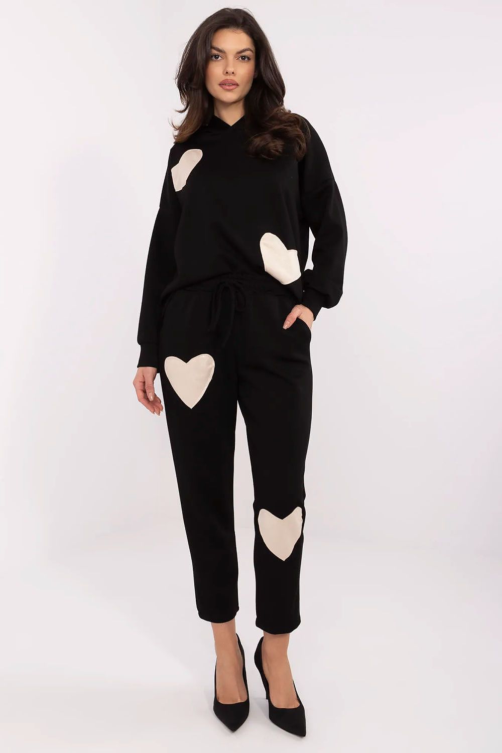Conjunto de sweatshirt para menina com estampado de corações - Estilo moderno