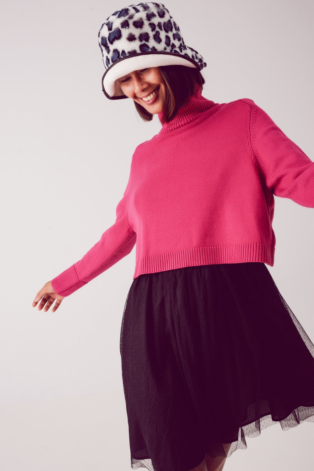 High neck cropped jumper in fuchsia - Sweaters