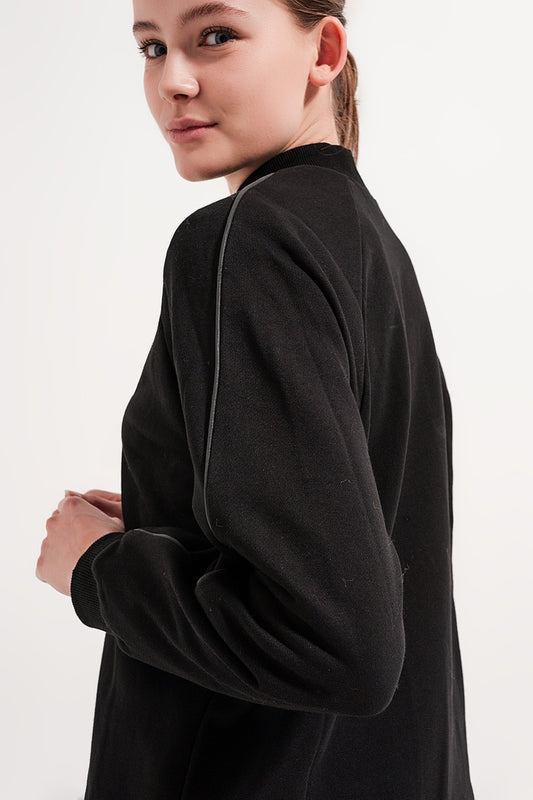 High neck sweatshirt in black - Sweaters