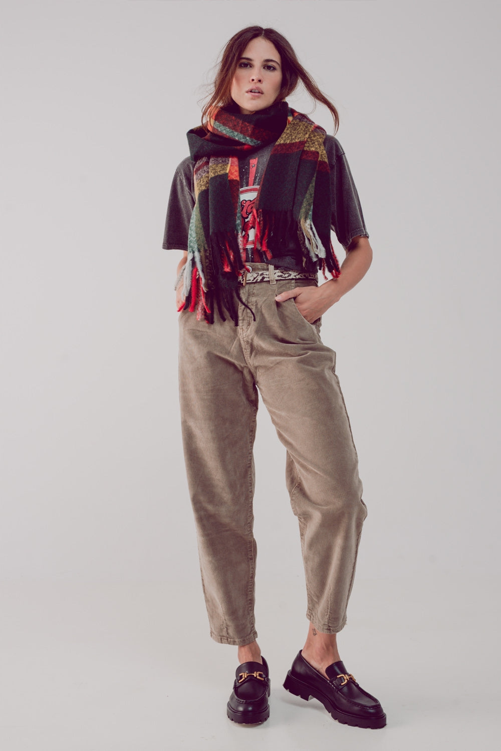 High rise slouchy mom pants in beige cord - Trousers