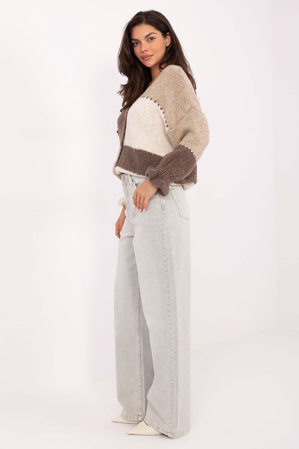 Jean taille haute à jambes larges pour un style moderne