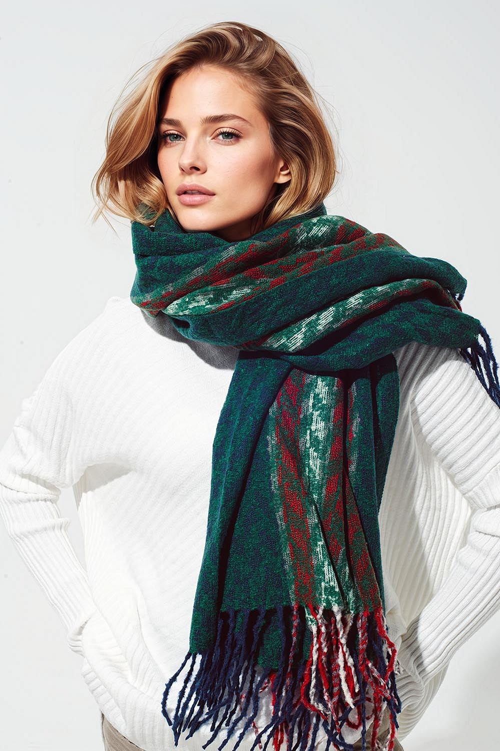 Houndstooth design Scarf in green and red - Scarves