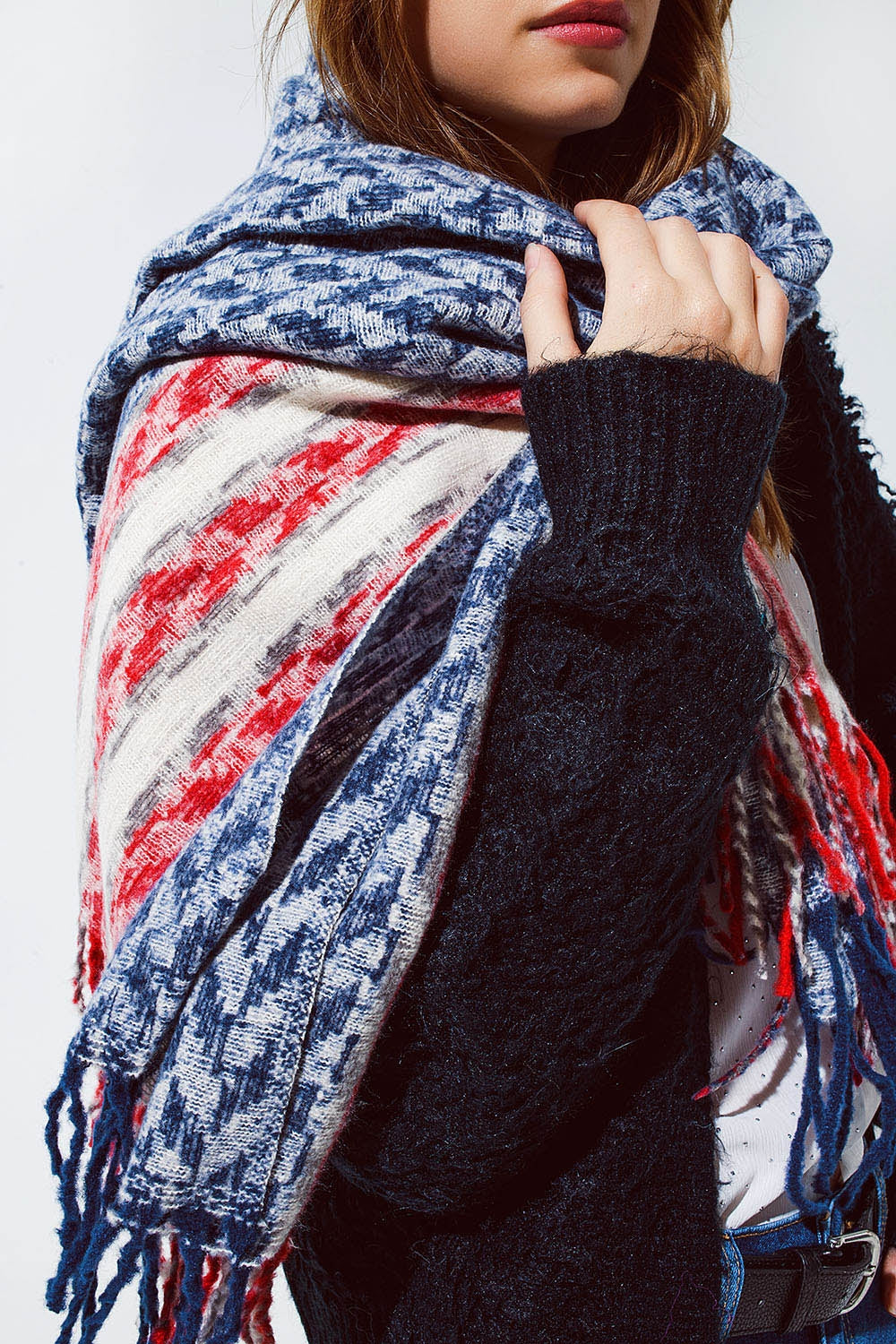 Houndstooth style americana Scarf in White Red and Blue - Scarves