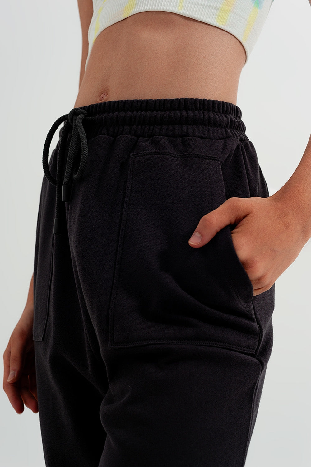 Joggers with elastic waist band in dark gray - Pants