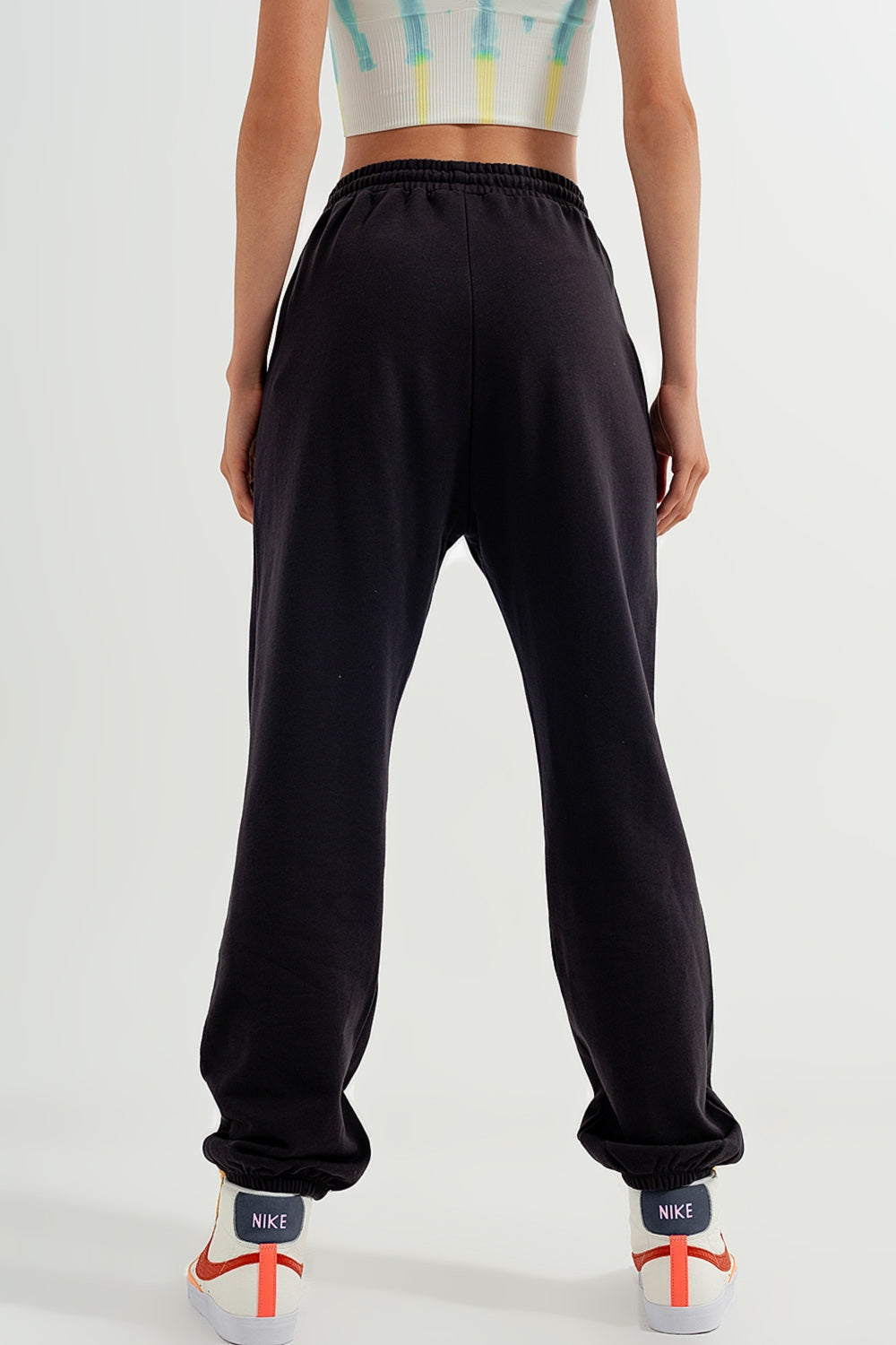 Joggers with elastic waist band in dark gray - Pants