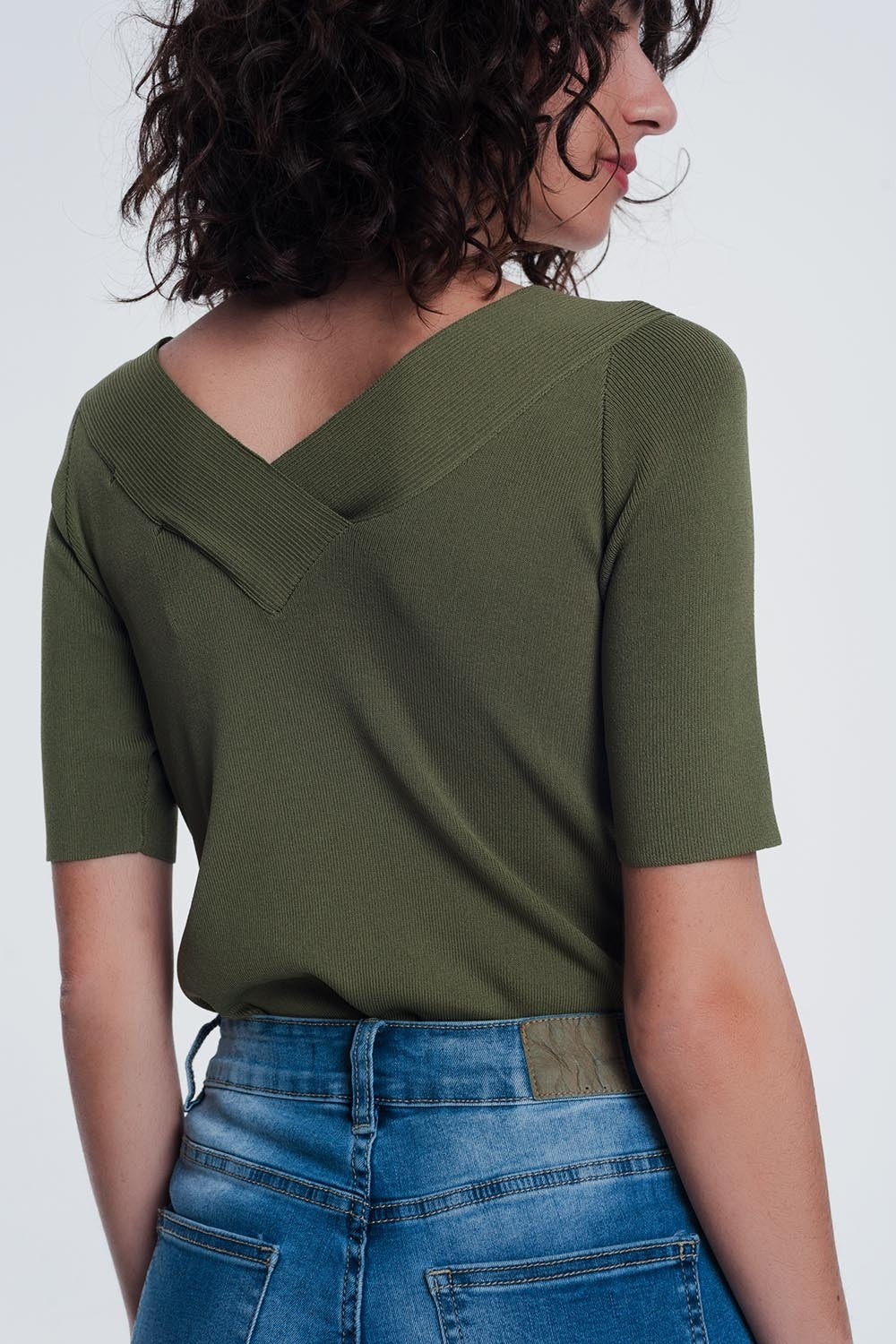 khaki sweater with v neck and short sleeves - T-shirts