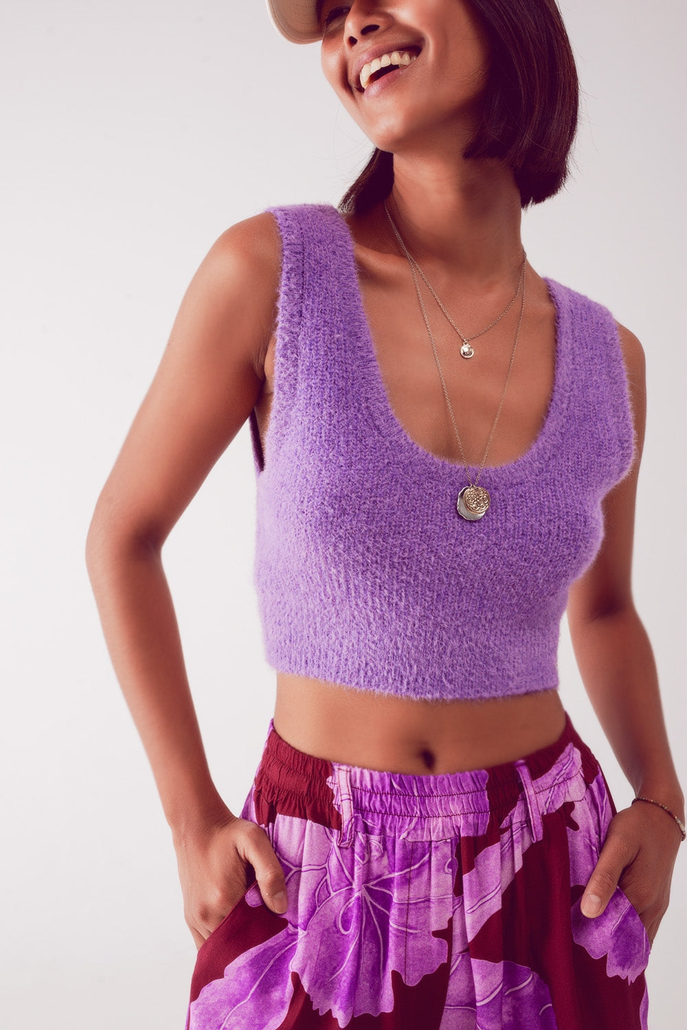 Knitted crop top in purple - Jumpers