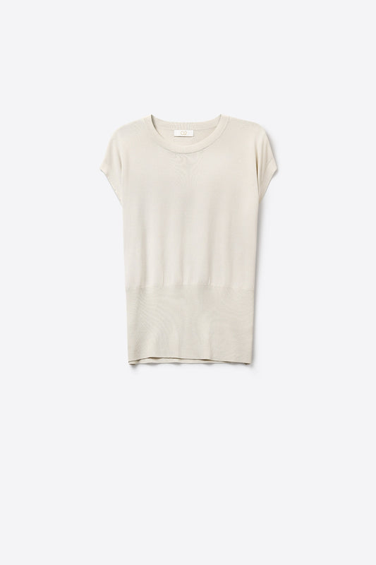 Lightweight Knit sweater with Wide Ribbed Waistband in beige - Sweaters