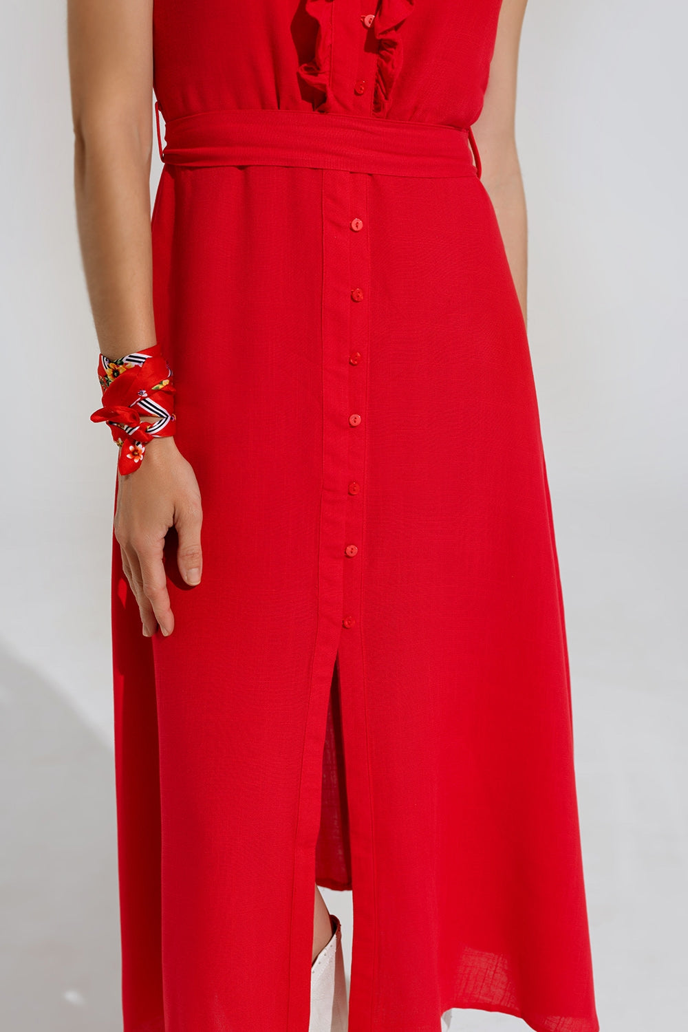 long red dress with ruffle and button detail - Dresses