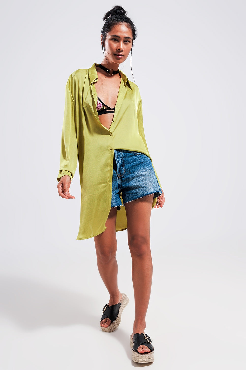 Long sleeve satin button front shirt in green - Shirts