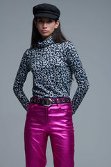 Long Sleeve Turtleneck Top in Grey Leopard Print