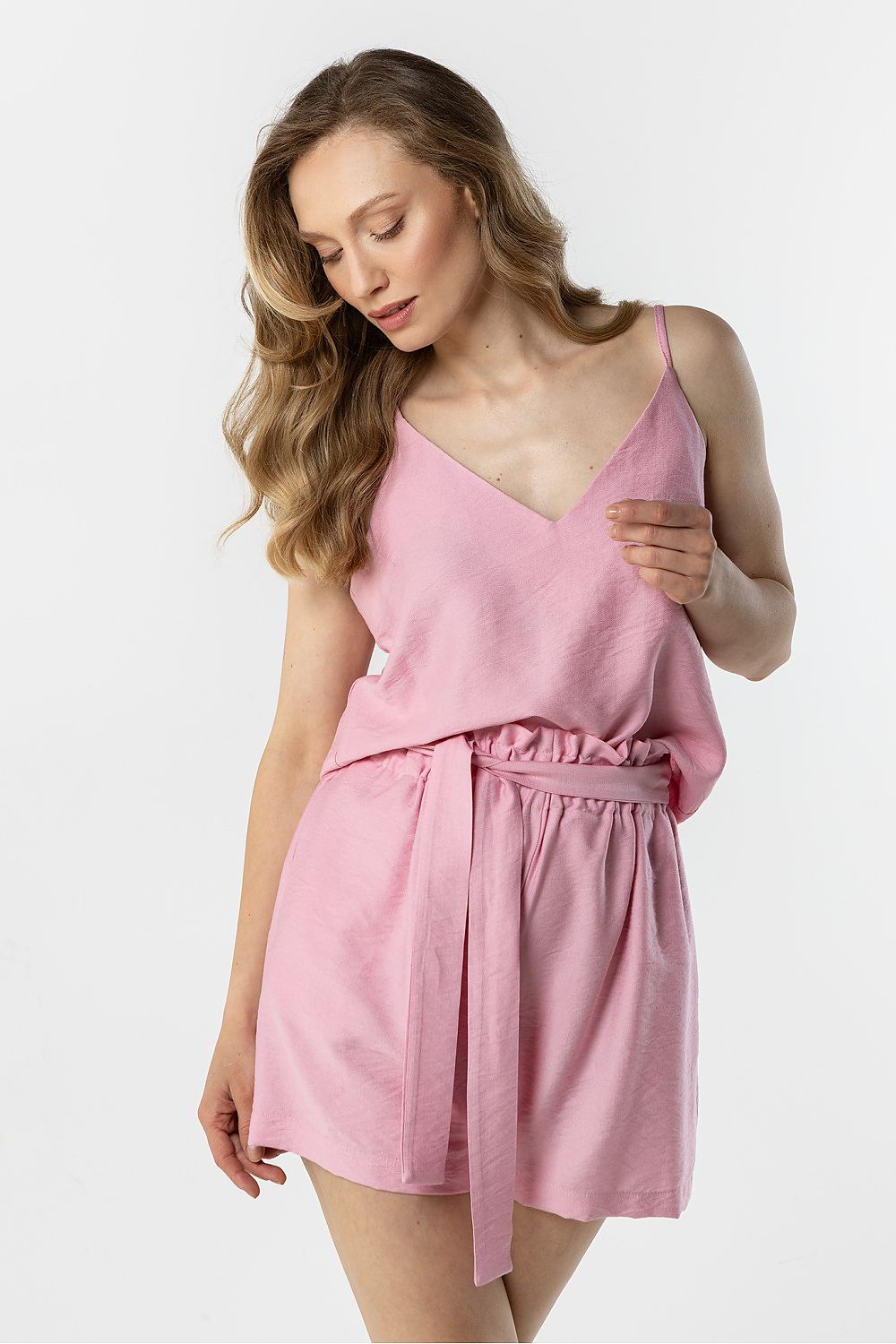 Awama Loose Cut Shorts for Effortless Summer Style