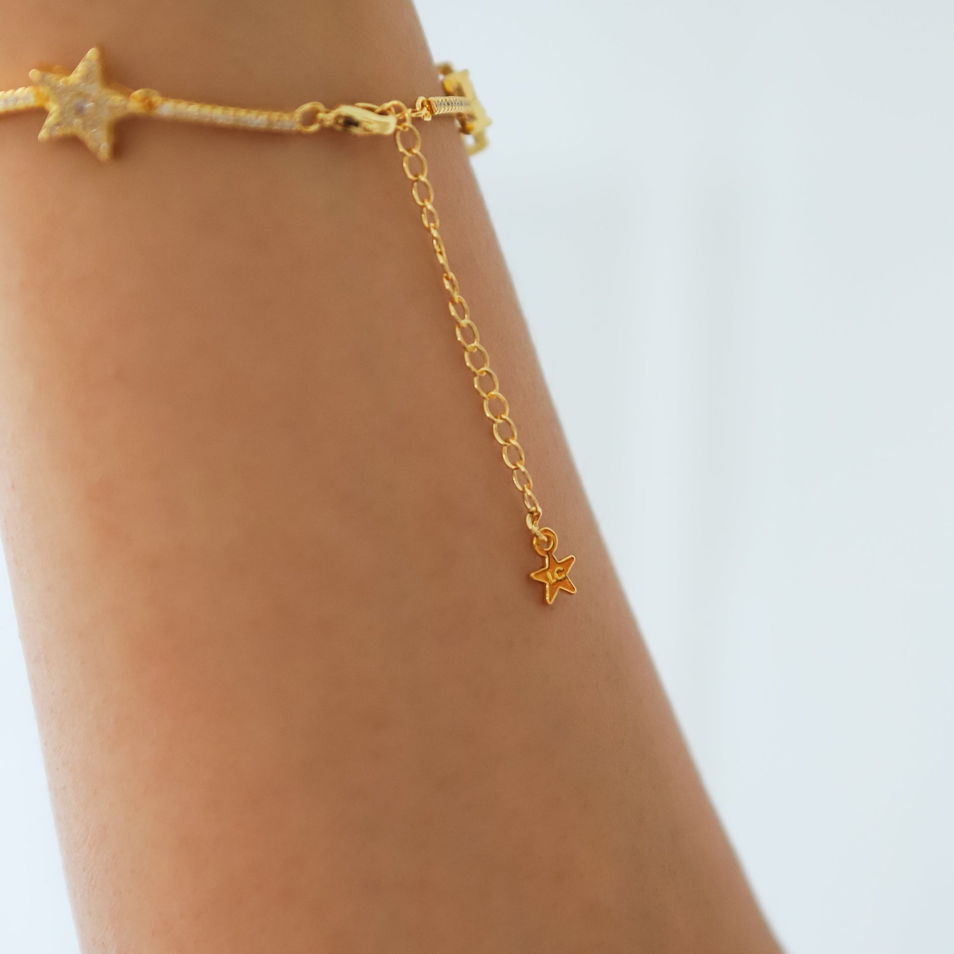 Etta Sparkling Star Bracelet | 18k Gold Plated - Bracelet