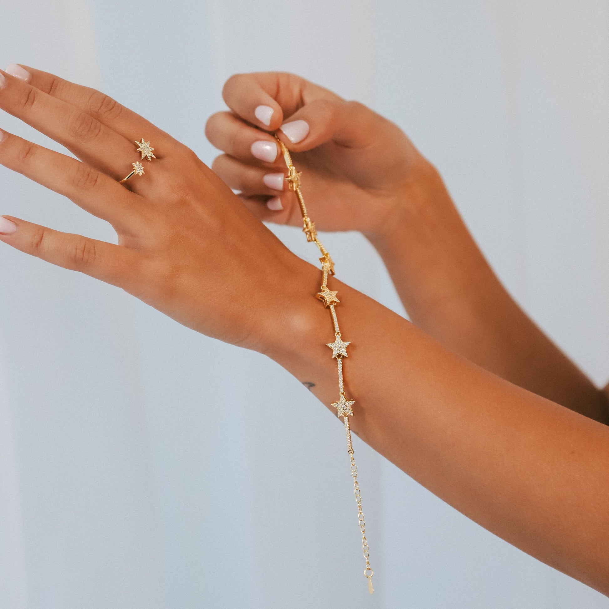 Etta Sparkling Star Bracelet | 18k Gold Plated - Bracelet