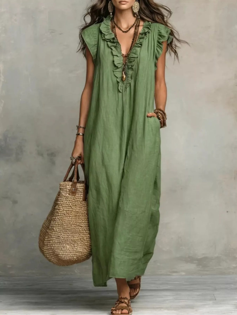 Vestido Maxi com Folhos, Decote em V e Manga Curta Tamanho Grande
