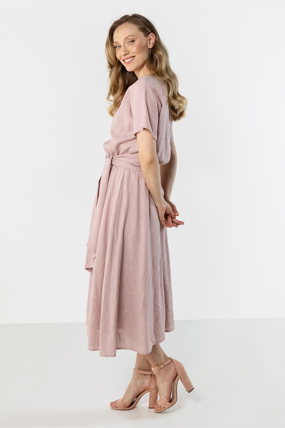 Awama midi flared bottom dress in soft pink with a tie belt for a flattering silhouette