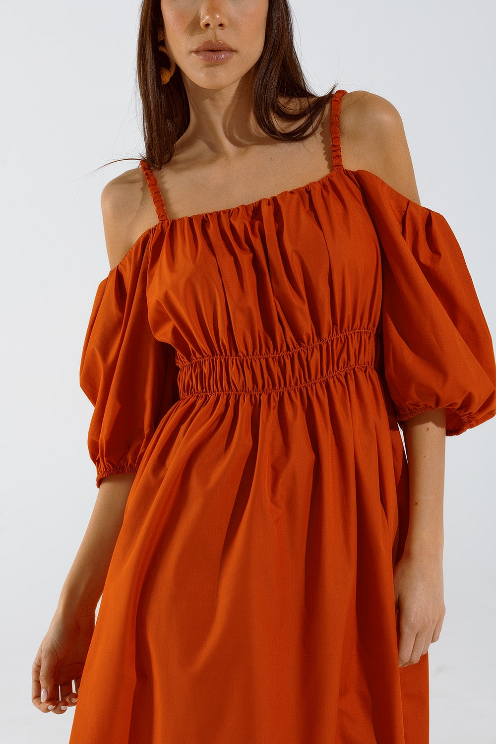 Midi orange dress with short sleeves and straps - Dresses