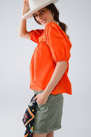 Orange Top With Square Neckline And Short Sleeves