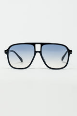 Oval Aviator Suglasses With Smoke blue Lens in Black
