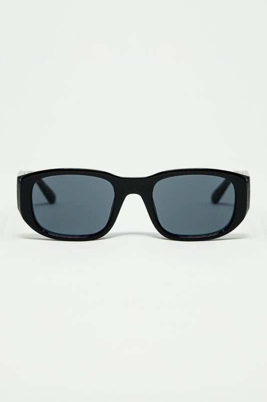 Oval Sunglasses with High Gloss Transparent Frames in black - Sunglasses