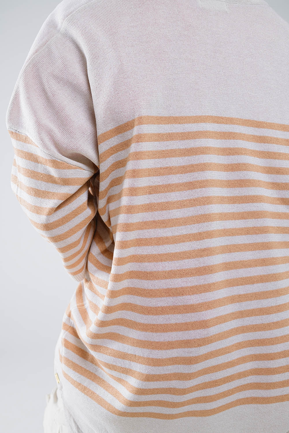 Oversized beige sweater with brown stripes and V-neck - Jumpers