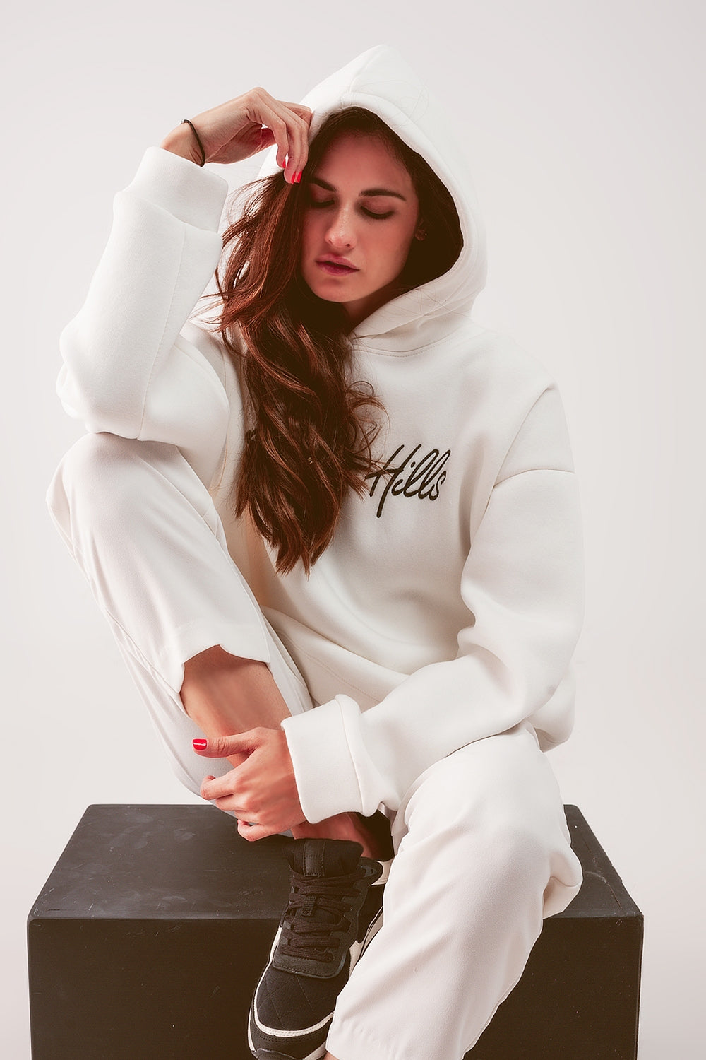 Oversized boyfriend hoodie in cream - Sweaters