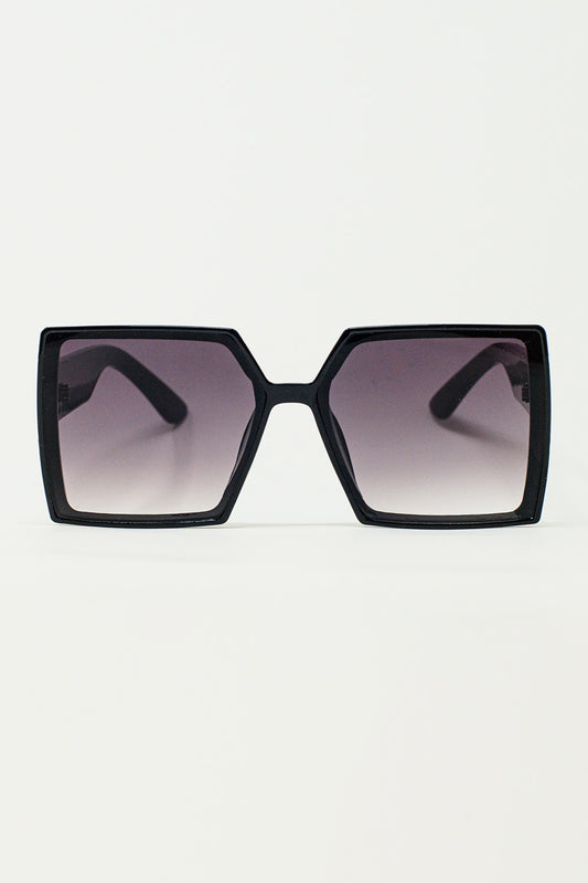 Oversized Square Sunglasses In Black - Sunglasses