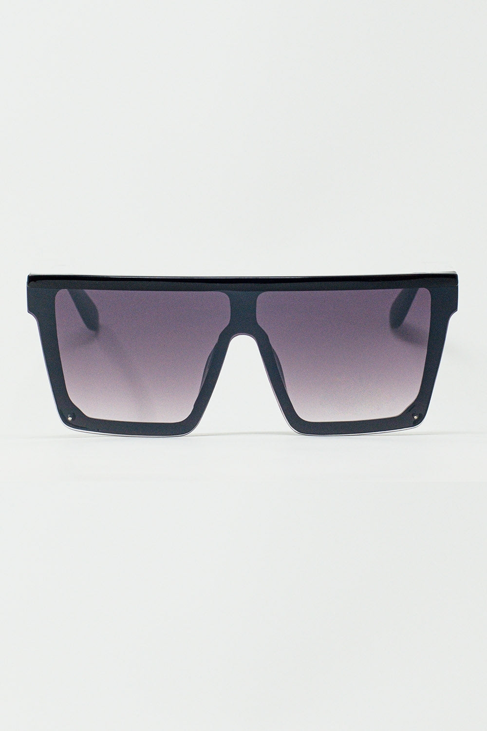 Oversized Squared 70´s Sunglasses in Black - Sunglasses