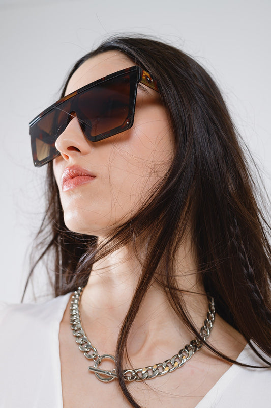 Oversized Squared 70´s Sunglasses in Brown - Sunglasses
