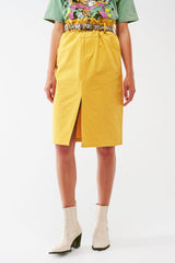 Jupe droite taille haute avec fente sur le devant en jaune