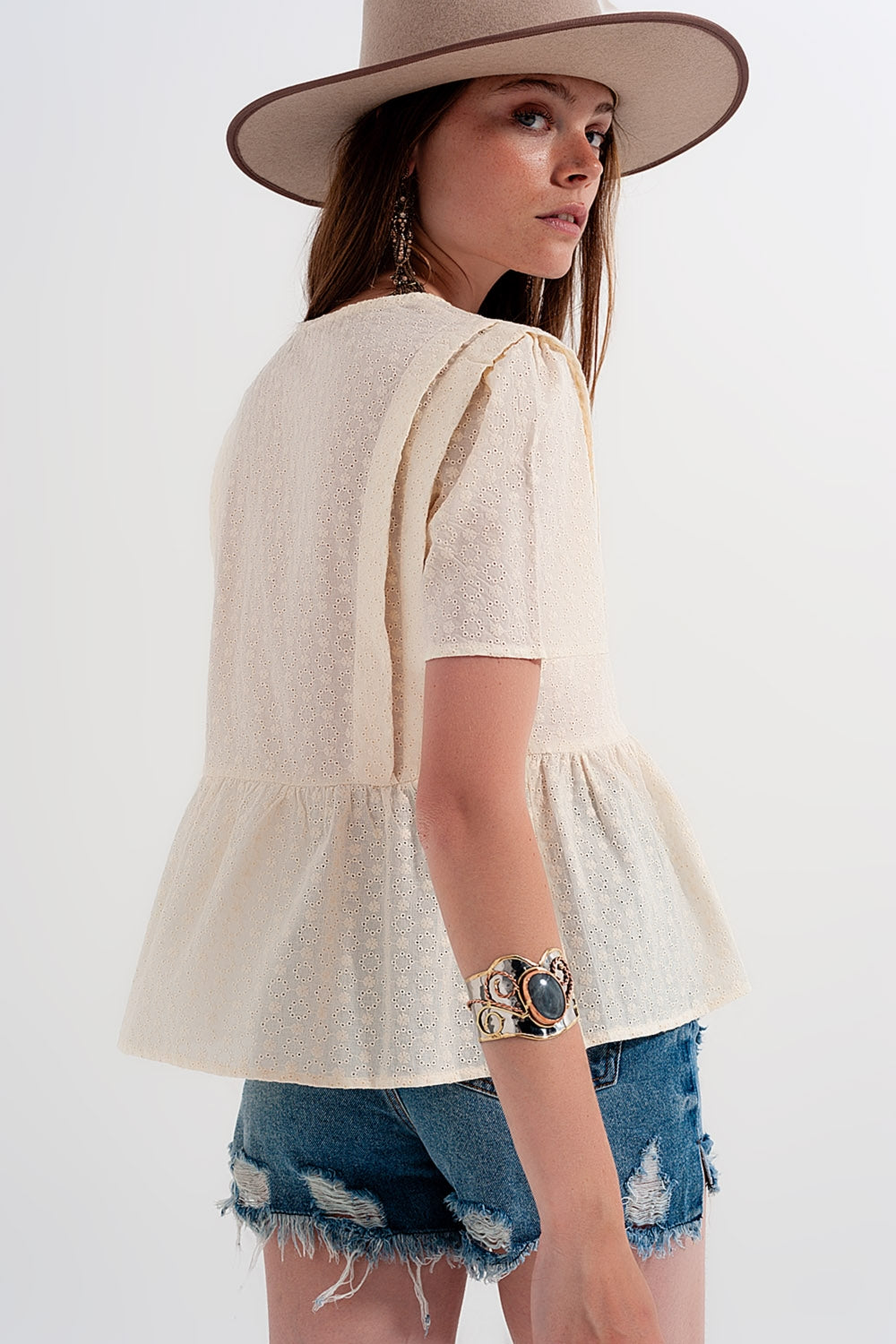 Peplum broderie top in Beige - Tops