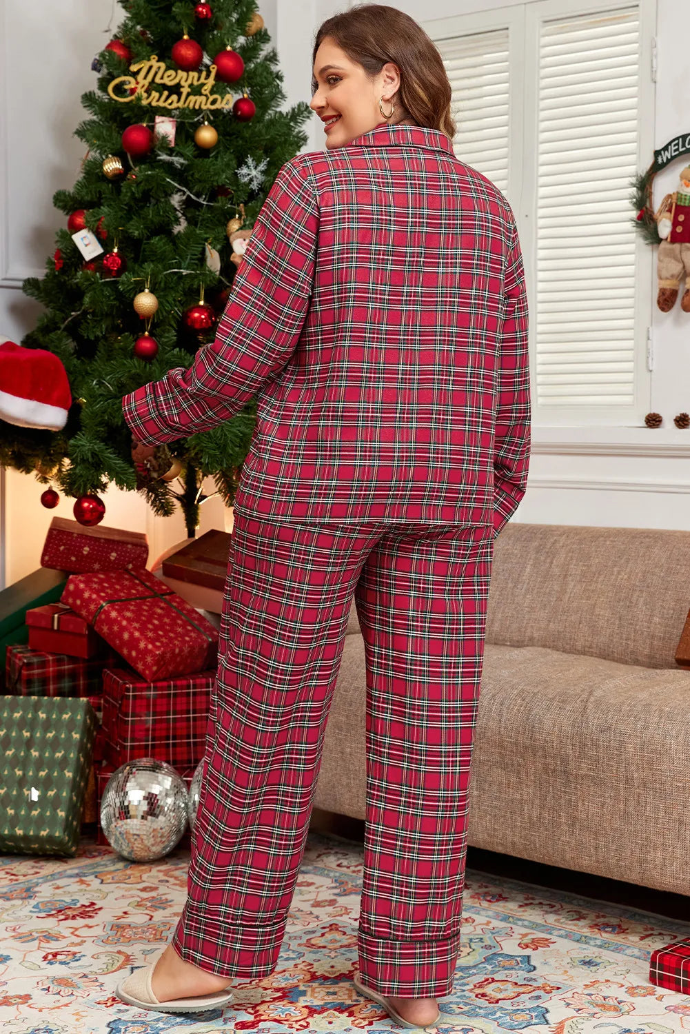 Plus Size Plaid Collared Neck Top and Pants Lounge Set - Pyjama Set