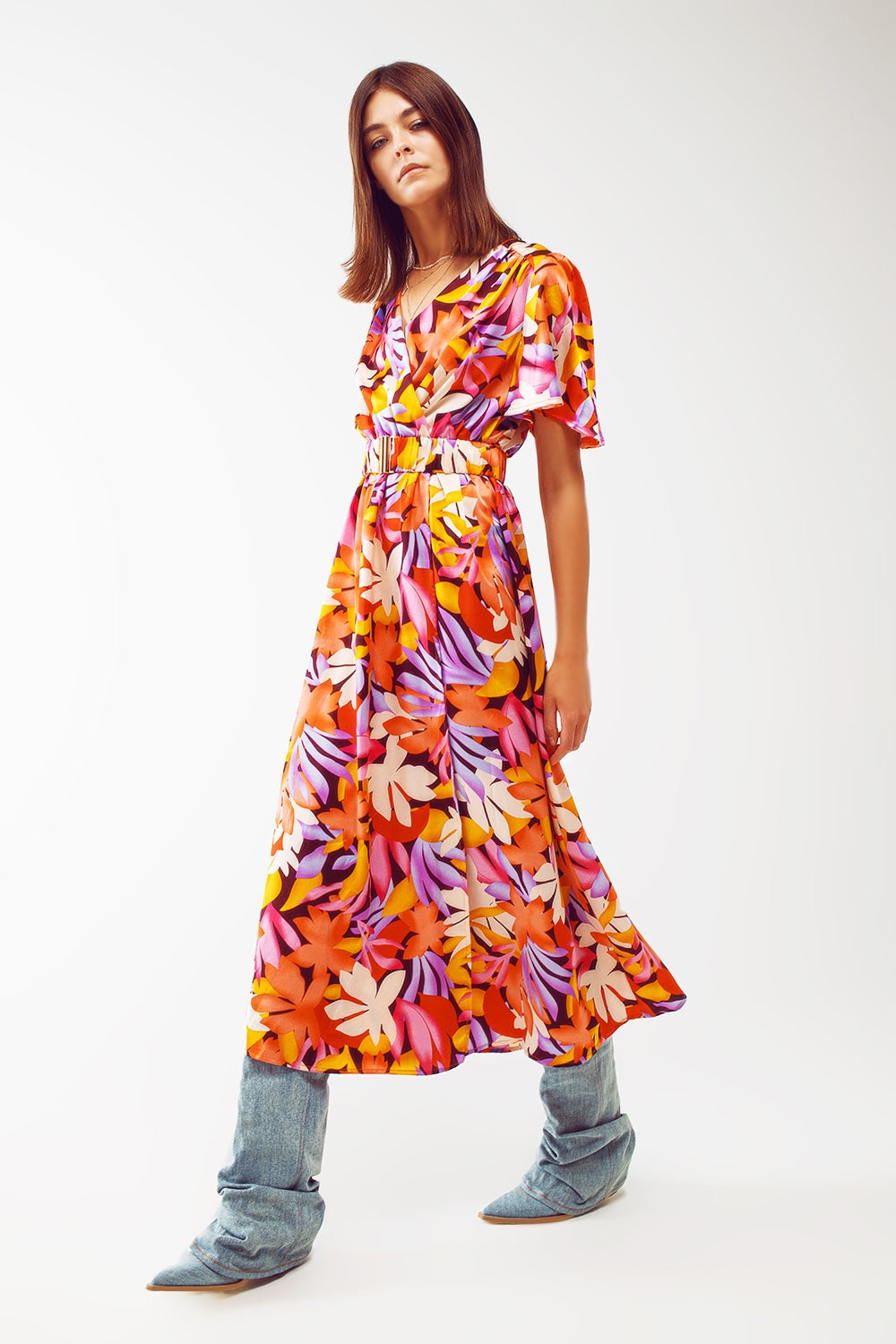 Pleated Maxi V Neck Dress in Multicolour - Dresses