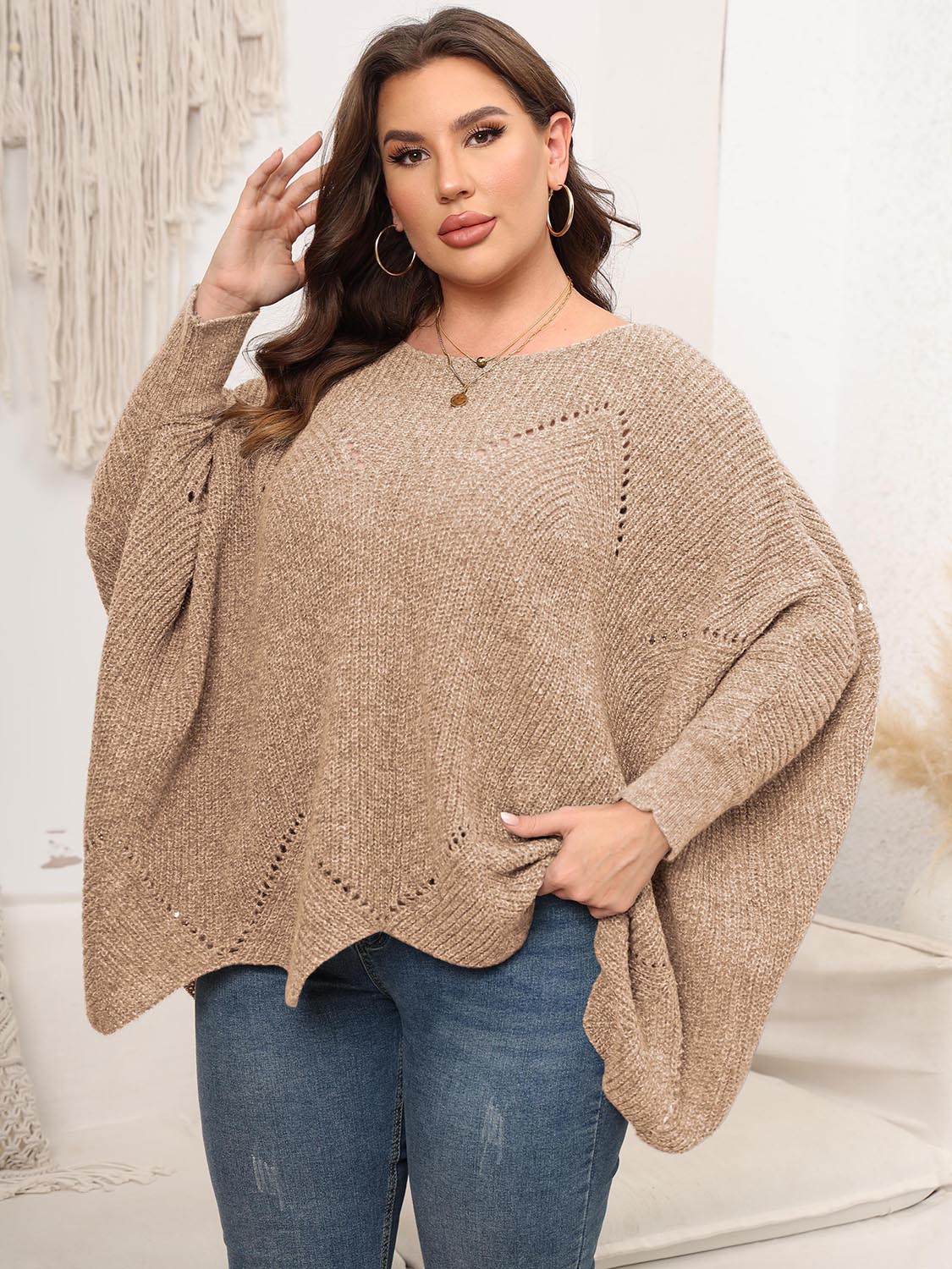 Plus Size Round Neck Batwing Sleeve Sweater - Sweaters