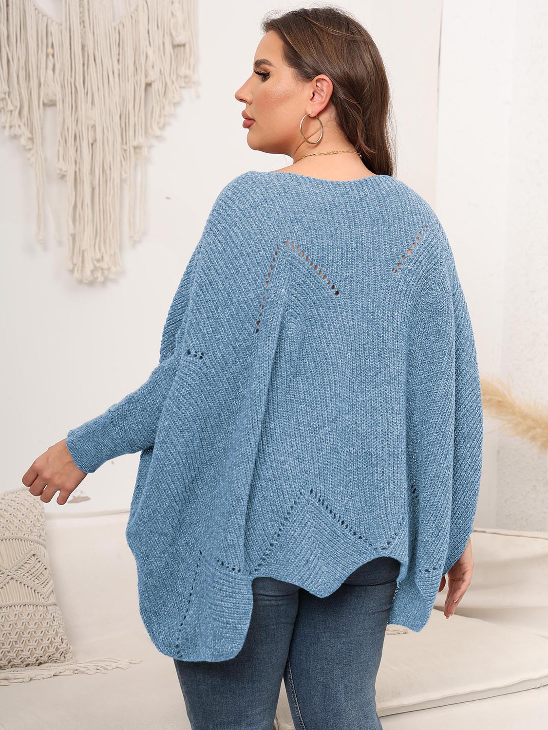 Plus Size Round Neck Batwing Sleeve Sweater - Sweaters