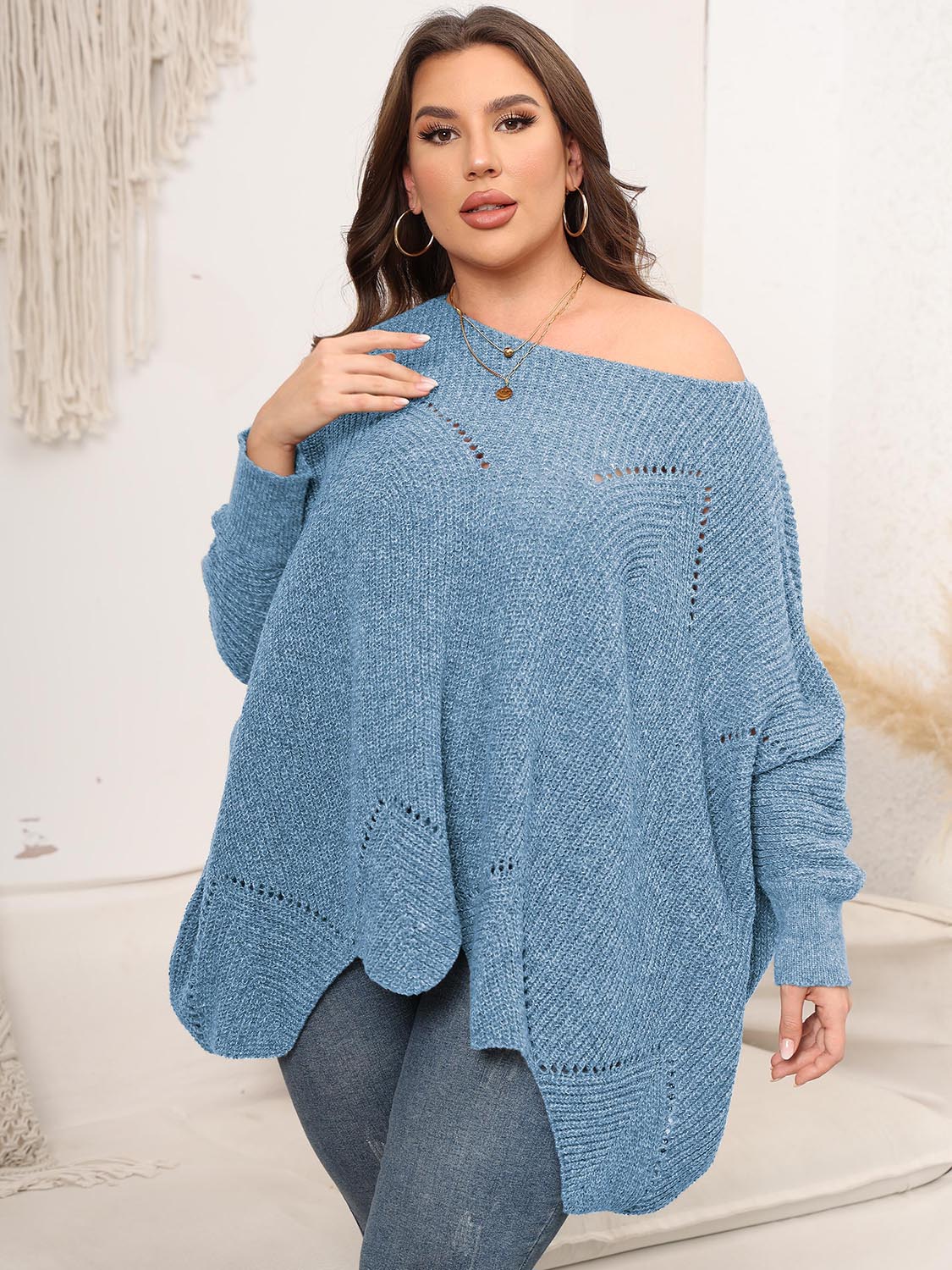 Plus Size Round Neck Batwing Sleeve Sweater - Sweaters