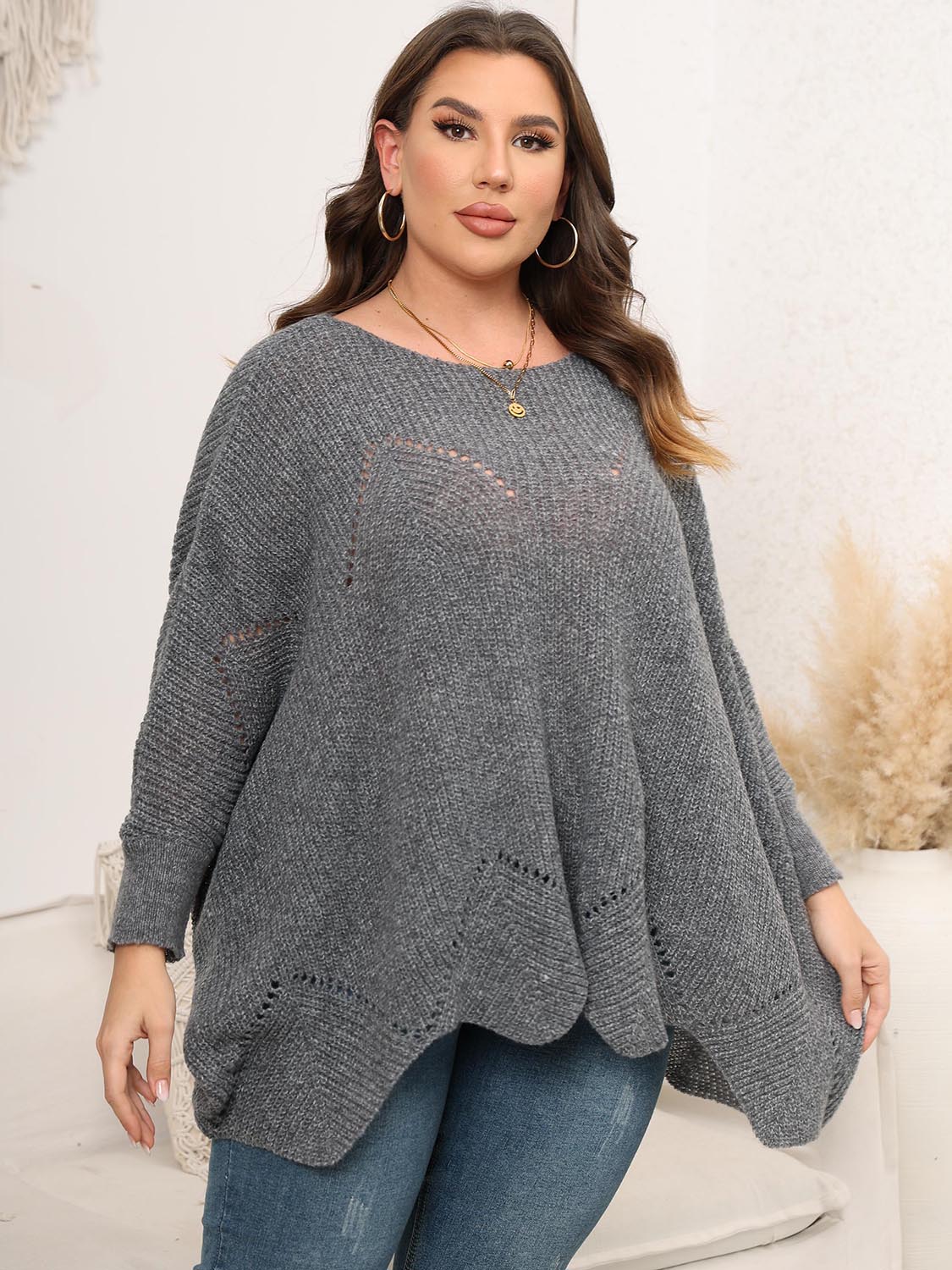 Plus Size Round Neck Batwing Sleeve Sweater - Sweaters