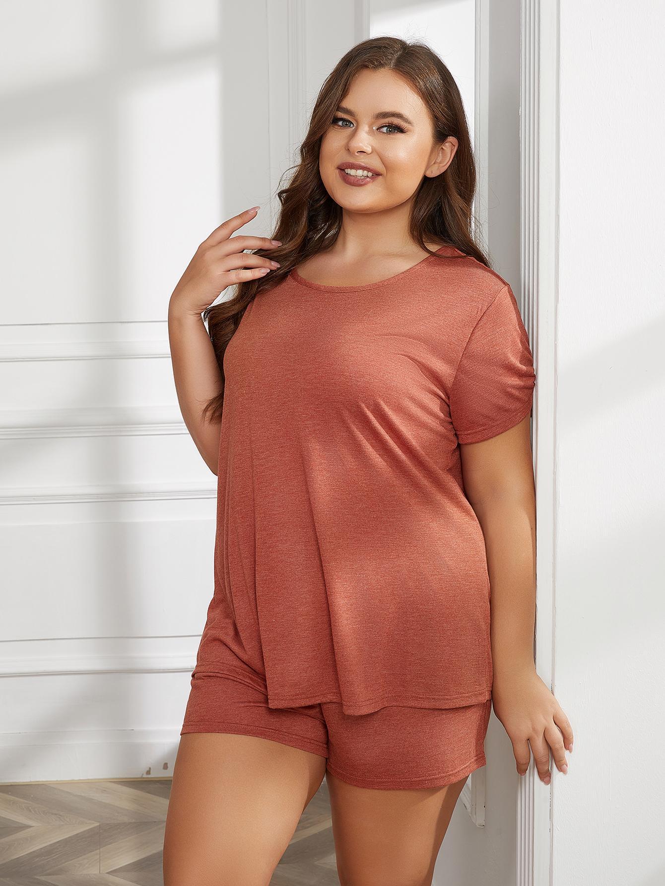 Plus Size Round Neck Short Sleeve Two-Piece Loungewear Set - Loungewear