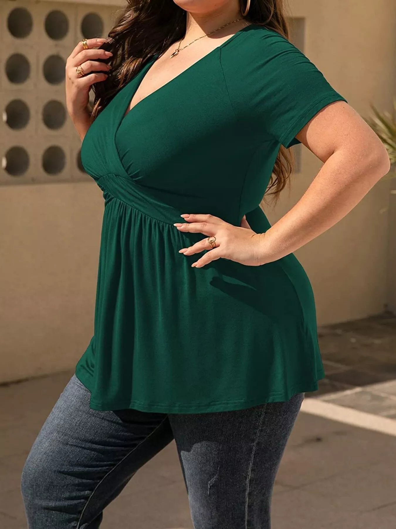 Plus Size Surplice Short Sleeve T-Shirt Dark Green - T-Shirts