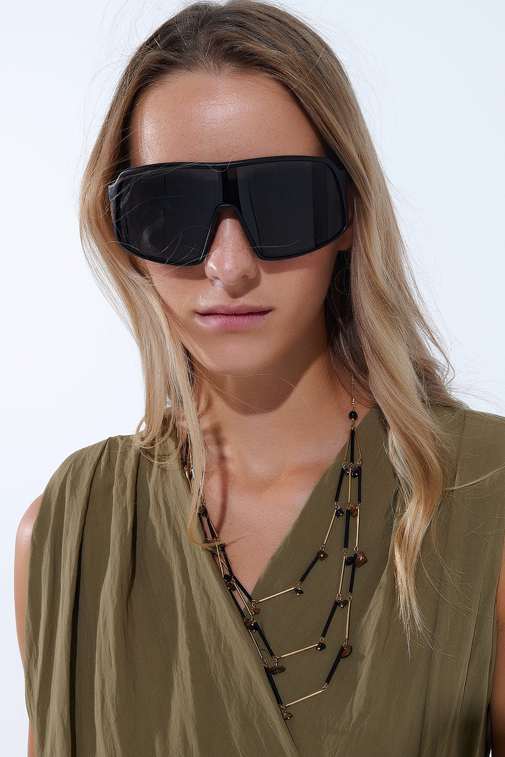 Polarized Sport Sunglasses in Black -