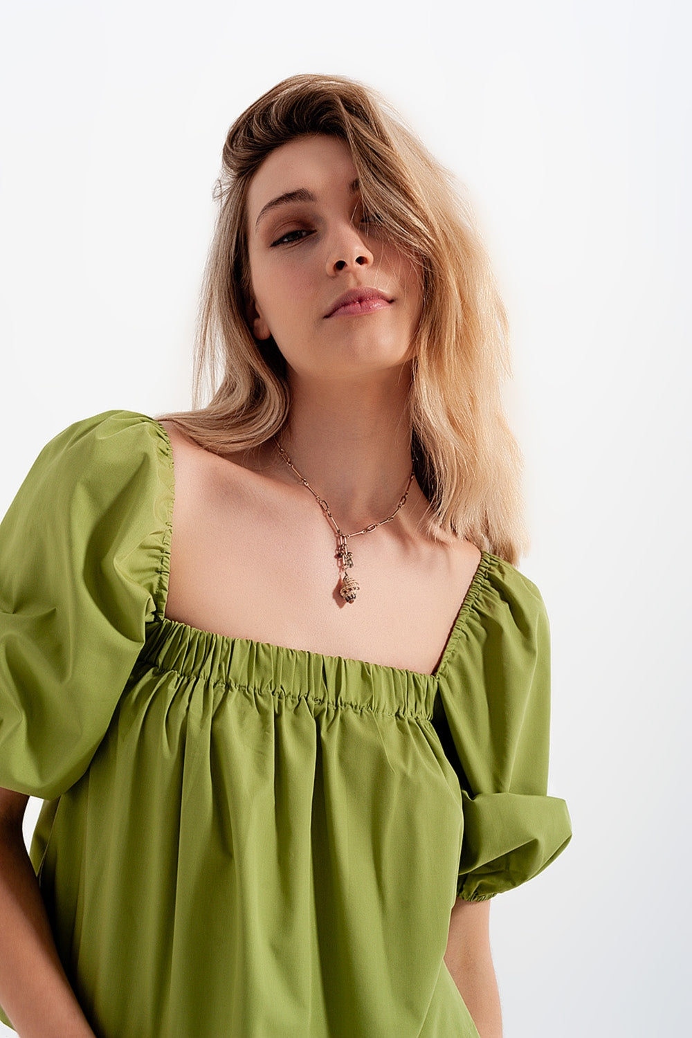 Poplin balloon sleeve top in green - Tops